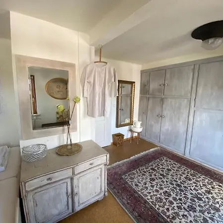 Lägenhet Cafe Einzigartig *