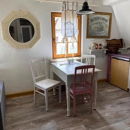 Διαμέρισμα Cafe Einzigartig *